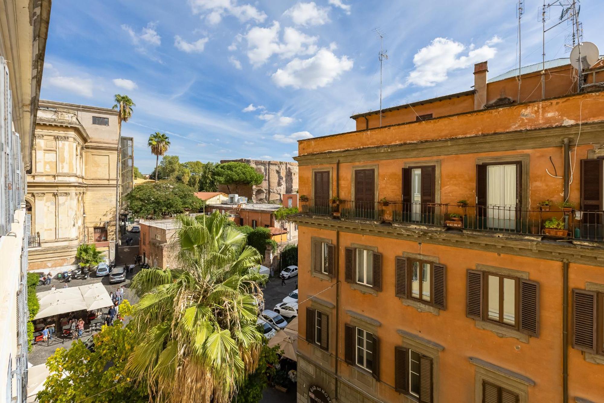 Starhome Colosseo — Foto 1